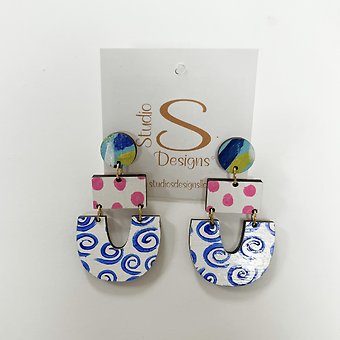 Studio Design Berkley Earrings Blue Magenta White