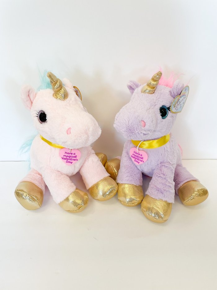First & Main Unicorn